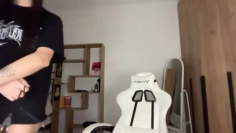 Kim Oberlin online show from 04/08/26, 09:04