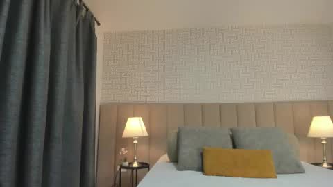 Kim online show from 10/04/25, 03:21