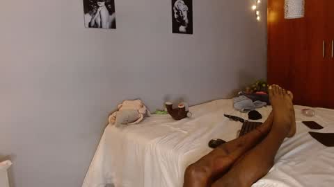 Kim  Yuk online show from 12/10/24, 01:43