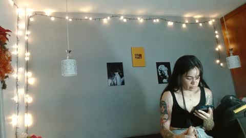 Kim  Yuk online show from 12/11/24, 07:03