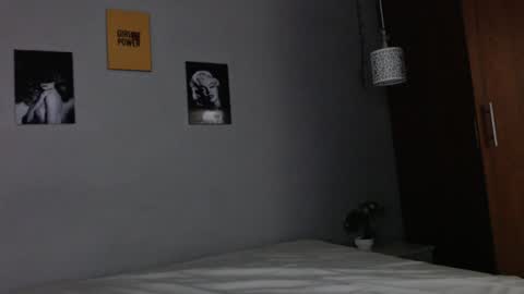 Kim  Yuk online show from 12/20/24, 07:39