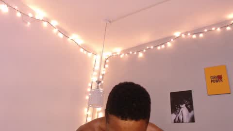 Kim  Yuk online show from 01/03/25, 10:19