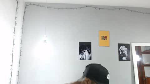 Kim  Yuk online show from 01/11/25, 05:29