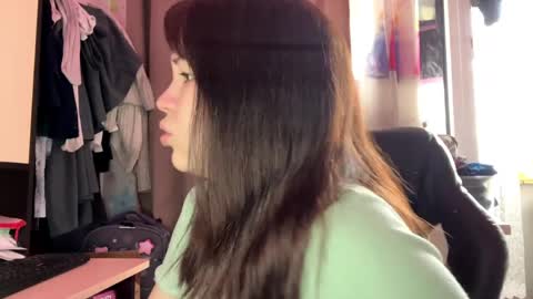 Snapshot of kimberlihoomana chatting on 04/20/26, 11:35 Mary online show from 04/20/26, 11:35