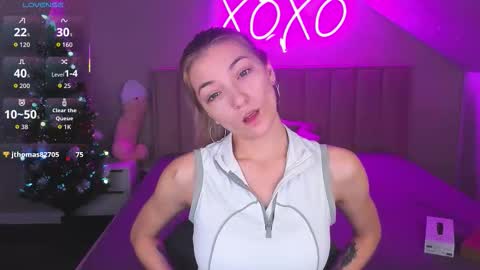 kimberlly_smith online show from 12/19/25, 11:45