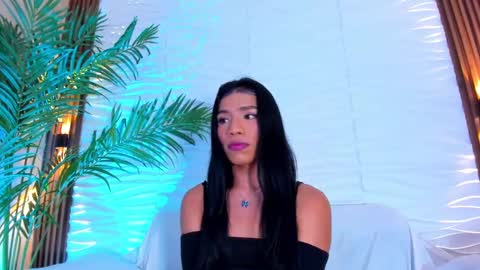 kimberly gonzalez online show from 09/20/25, 03:51