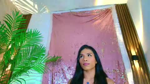 kimberly gonzalez online show from 09/26/25, 03:54