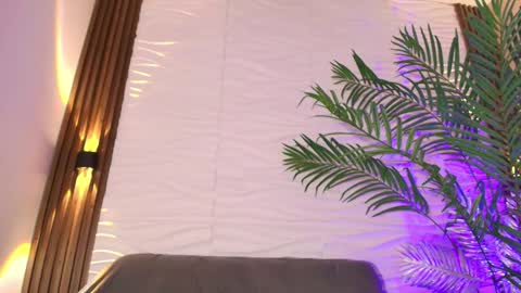 kimberly gonzalez online show from 11/15/25, 03:48