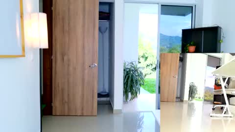 Snapshot of kimberly_hot2 chatting on 12/03/25, 08:07 Melissa online show from 12/03/25, 08:07