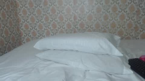 Kimberly online show from 01/09/25, 02:22