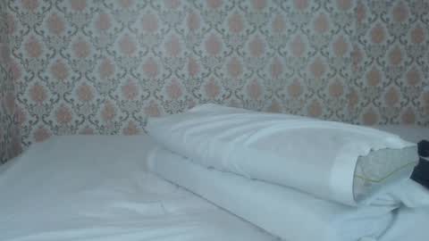 Kimberly online show from 01/28/25, 02:43