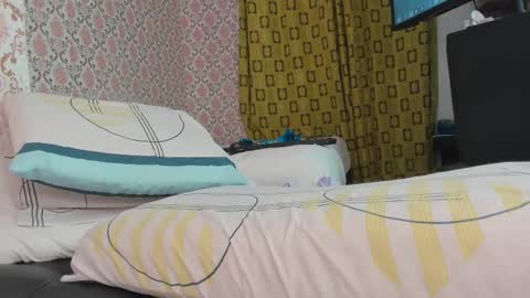 Kimberly online show from 10/12/25, 01:59