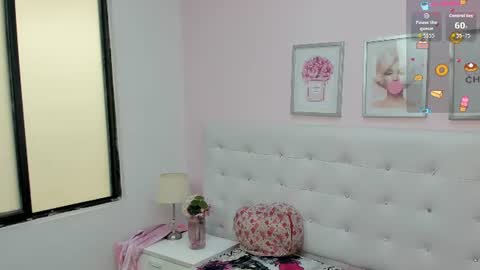 Snapshot of kimberlyboonex chatting on 06/15/26, 07:27 Kimberly online show from 06/15/26, 07:27