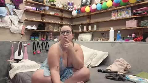 kimberlycaprice online show from 02/14/25, 04:09
