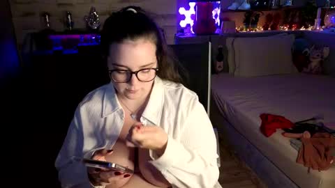 kimberlycaprice online show from 03/19/26, 08:46