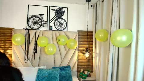 Snapshot of kimberlyfox_t chatting on 03/20/26, 12:10 kimberlyfox_t online show from 03/20/26, 12:10