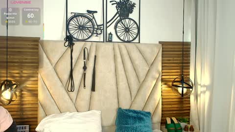 Snapshot of kimberlyfox_t chatting on 04/07/26, 12:49 kimberlyfox_t online show from 04/07/26, 12:49