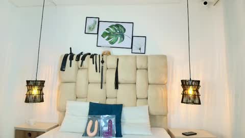 Snapshot of kimberlyfox_t chatting on 05/12/26, 12:35 kimberlyfox_t online show from 05/12/26, 12:35