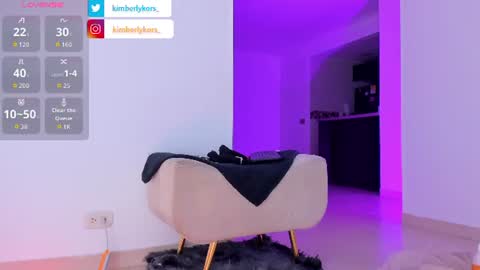 Snapshot of kimberlykors_ chatting on 08/03/26, 10:32 Kimberly online show from 08/03/26, 10:32