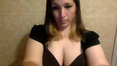 Snapshot of kimberlylynn chatting on 07/01/26, 10:17 KimberlyLynn online show from 07/01/26, 10:17