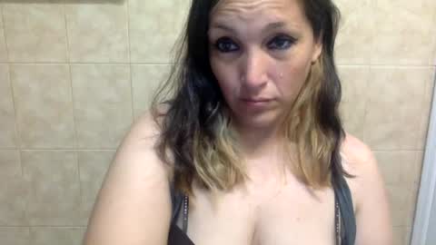 Snapshot of kimberlylynn chatting on 07/03/26, 01:06 KimberlyLynn online show from 07/03/26, 01:06