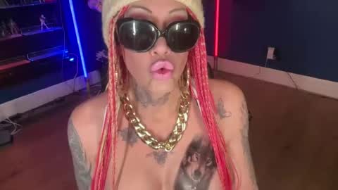 Snapshot of kimberlynnhaven chatting on 01/02/25, 01:30 Kimber Haven online show from 01/02/25, 01:30