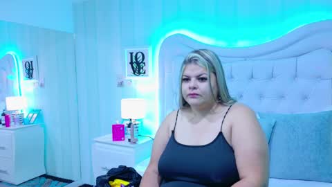 KimBrooks online show from 10/21/25, 10:49