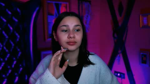 kimclarks online show from 10/15/25, 10:04