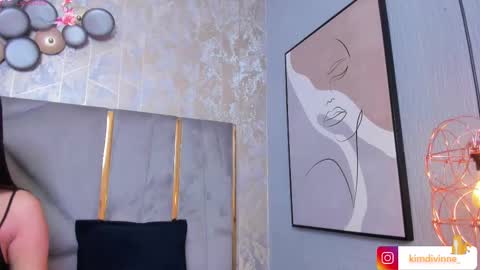 Snapshot of kimdevinne chatting on 02/21/25, 03:01 KIM online show from 02/21/25, 03:01