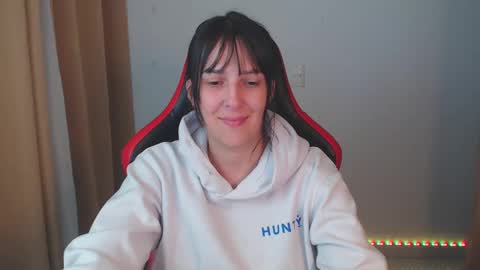 Kim 3 online show from 12/31/24, 03:45