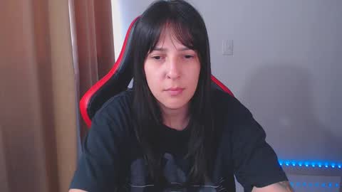 Kim 3 online show from 01/21/25, 01:43