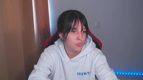 Kim 3 online show from 01/22/25, 02:03