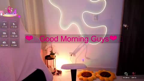 Snapshot of kimflexible_ chatting on 06/23/26, 10:57 Kim 3 online show from 06/23/26, 10:57