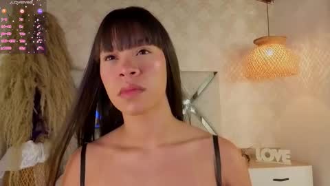 Snapshot of kimhilton_ chatting on 01/11/26, 04:17 kimhilton online show from 01/11/26, 04:17