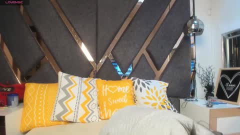 Kimy online show from 12/03/25, 01:42