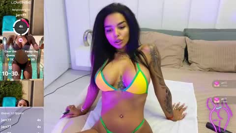 Kim online show from 03/08/25, 09:06