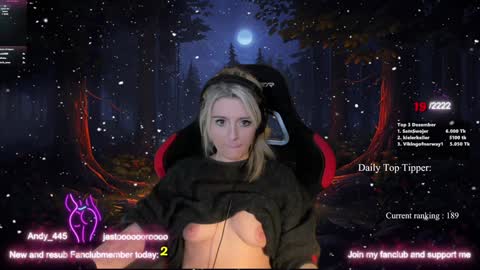 Wolfs Girl online show from 12/18/24, 02:10