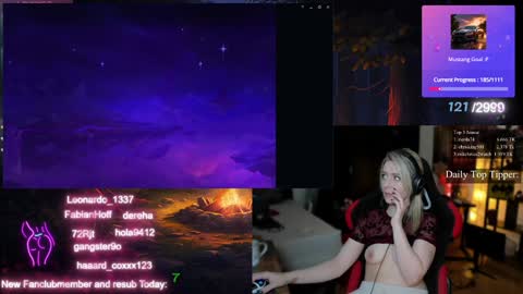 Snapshot of kimilee22 chatting on 01/25/25, 05:30 Wolfs Girl online show from 01/25/25, 05:30