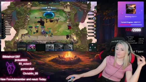 Snapshot of kimilee22 chatting on 01/26/25, 10:46 Wolfs Girl online show from 01/26/25, 10:46