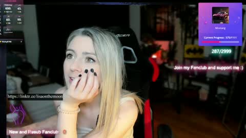 Snapshot of kimilee22 chatting on 03/06/25, 04:38 Wolfs Girl online show from 03/06/25, 04:38