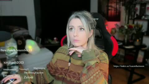 Snapshot of kimilee22 chatting on 03/09/25, 11:46 Wolfs Girl online show from 03/09/25, 11:46