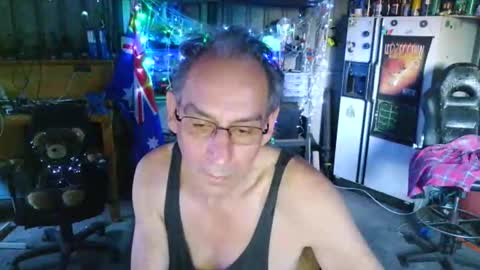 Snapshot of kimintheshed chatting on 12/05/25, 11:08 kimintheshed online show from 12/05/25, 11:08