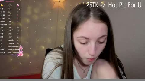 Snapshot of kimireaves chatting on 04/21/26, 11:49 Karma online show from 04/21/26, 11:49