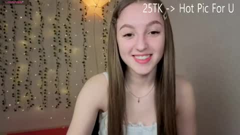 Snapshot of kimireaves chatting on 04/26/26, 10:13 Karma online show from 04/26/26, 10:13