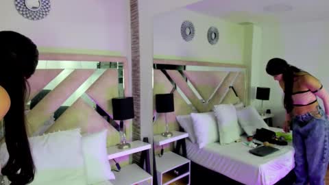 kimluna1 online show from 02/18/26, 03:13