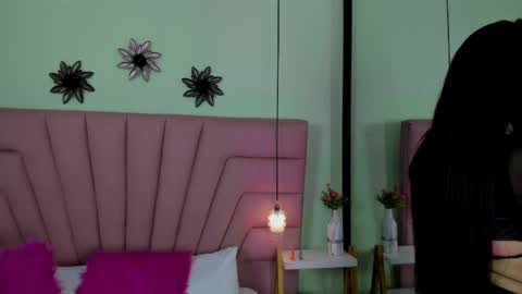 Snapshot of kimluna1 chatting on 04/10/26, 01:38 kimluna1 online show from 04/10/26, 01:38