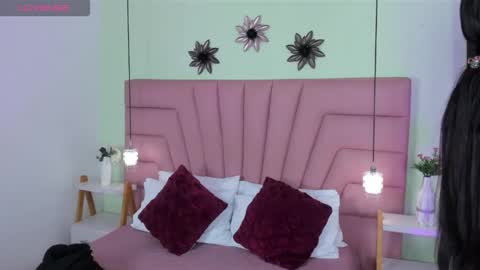 Snapshot of kimluna1 chatting on 04/28/26, 03:22 kimluna1 online show from 04/28/26, 03:22