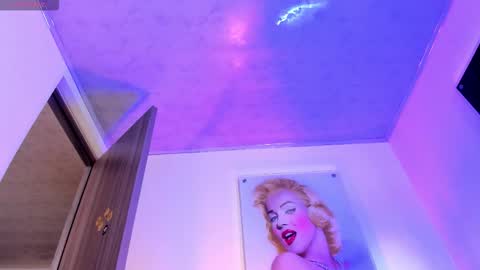 kimmberly_saenz_ online show from 01/07/26, 10:01