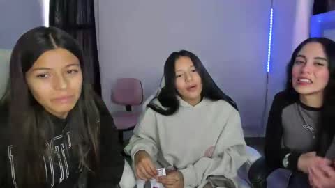 kimmi online show from 03/02/25, 09:54