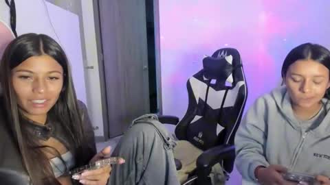 Snapshot of kimmi_foxy chatting on 02/10/26, 11:20 kimmi online show from 02/10/26, 11:20